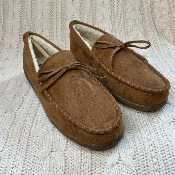 Dockers Moccasin Slippers (11/12 Wide) in Tan - Picture 2 of 6